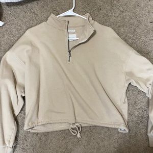 American Eagle cropped half zip